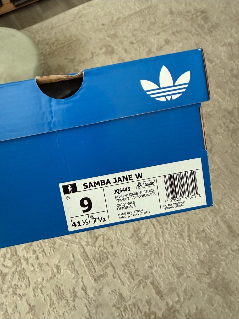 adidas women’s Mary Jane Sneakers in Black, White and gray - Picture 3 of 4
